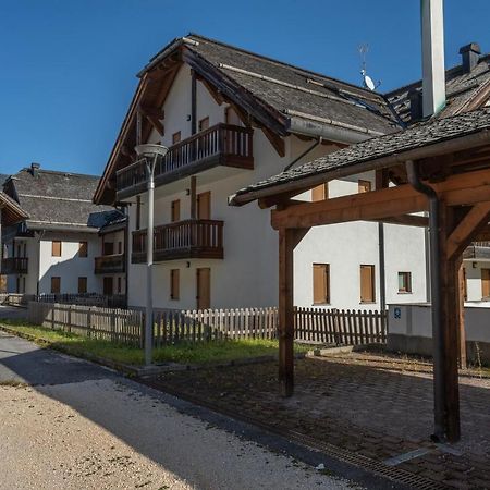 Apartamento Golf View Apt With Parking And Mountain View! Tarvisio Exterior foto