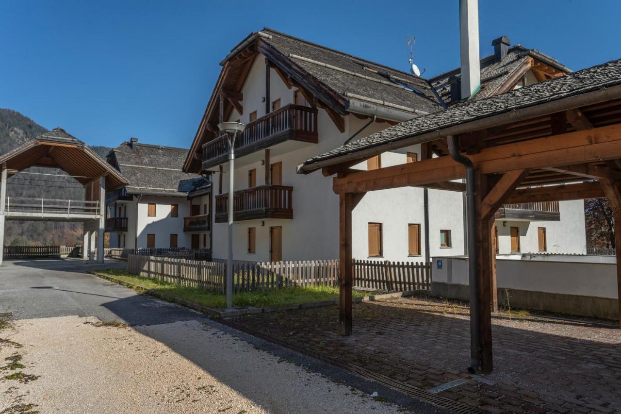Apartamento Golf View Apt With Parking And Mountain View! Tarvisio Exterior foto